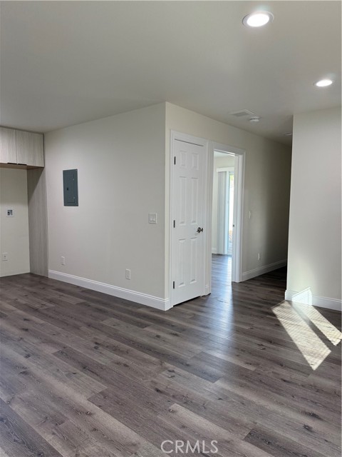 Detail Gallery Image 5 of 31 For 1191 N 1st. Unit "C", Upland,  CA 91786 - 3 Beds | 2 Baths