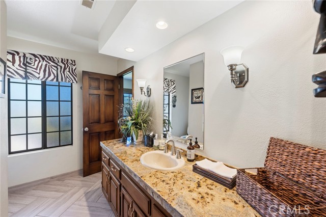 Detail Gallery Image 41 of 74 For 40225 Lucero Dr, Temecula,  CA 92592 - 4 Beds | 4 Baths