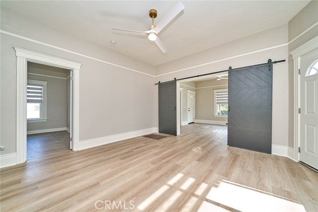 Detail Gallery Image 3 of 25 For 844 N Van Ness, Santa Ana,  CA 92701 - 3 Beds | 2 Baths