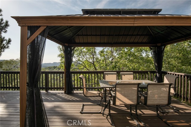 Detail Gallery Image 19 of 25 For 1477 Sequoia Dr, Lake Arrowhead,  CA 92352 - 4 Beds | 2/1 Baths
