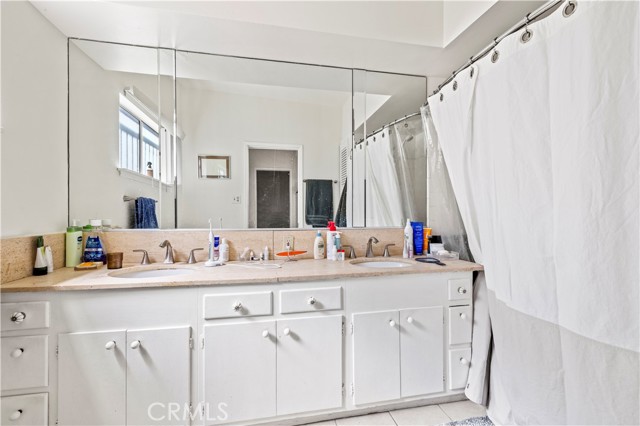 Detail Gallery Image 12 of 28 For 3155 Coldwater Canyon Ave, Studio City,  CA 91604 - 2 Beds | 2 Baths