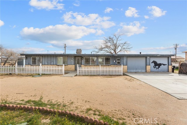Detail Gallery Image 25 of 31 For 21103 Wigwam St, Apple Valley,  CA 92307 - 3 Beds | 1/1 Baths