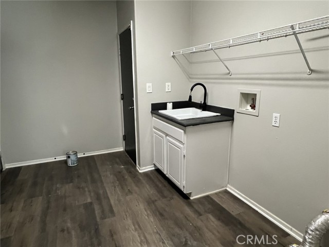Detail Gallery Image 8 of 17 For 11935 Silver, Jurupa Valley,  CA 91752 - 5 Beds | 2/1 Baths