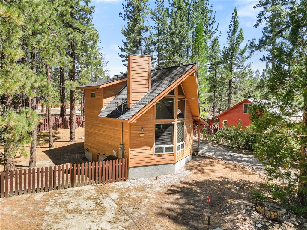 415 Piney Lane