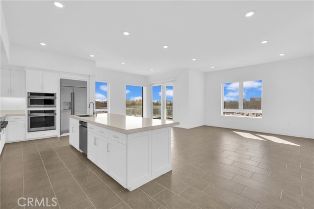 Detail Gallery Image 6 of 27 For 3415 Rivington, Irvine,  CA 92612 - 2 Beds | 2/1 Baths