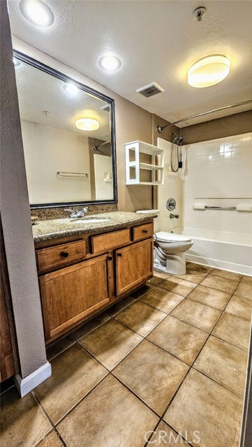 1020 Vista Del Cerro Drive, Corona CA: https://media.crmls.org/medias/8982aff6-4d4f-4a3d-8927-9f772e5e1fbb.jpg