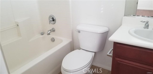 Detail Gallery Image 11 of 12 For 7014 Dorland, Chino,  CA 91710 - 2 Beds | 2/1 Baths