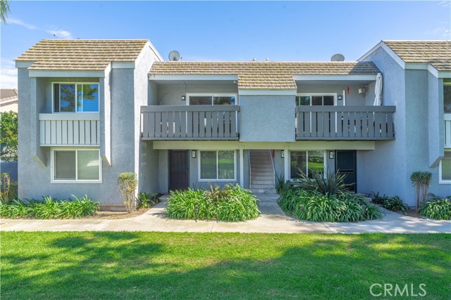 Detail Gallery Image 14 of 17 For 43 Wildwood #14,  Irvine,  CA 92604 - 2 Beds | 2 Baths