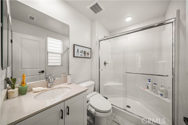 5 Bed Home for Sale in Ontario, California