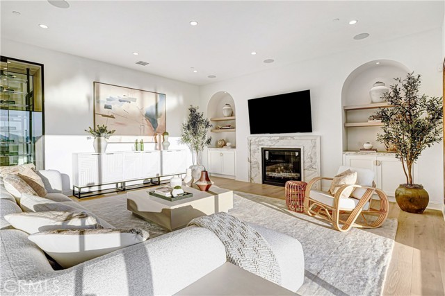 Detail Gallery Image 10 of 70 For 20446 W Albion, Porter Ranch,  CA 91326 - 5 Beds | 6 Baths