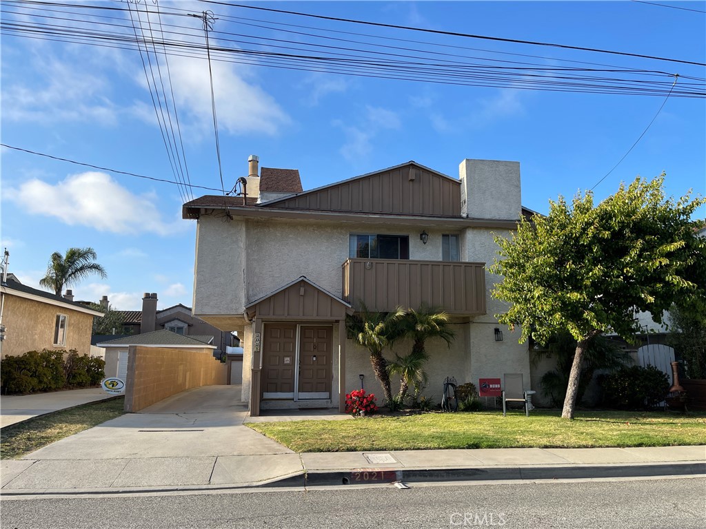Quadruplex at 2021 Curtis