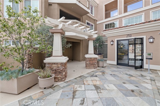 2750 ARTESIA BLVD, Redondo Beach, California 90278, 2 Bedrooms Bedrooms, ,2 BathroomsBathrooms,Residential,Sold,ARTESIA BLVD,SB23099709