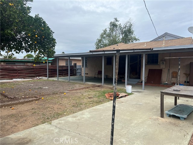 5251 Laurel Street, San Diego CA: https://media.crmls.org/medias/898866b7-c818-4a73-91ed-ad516cd222ab.jpg