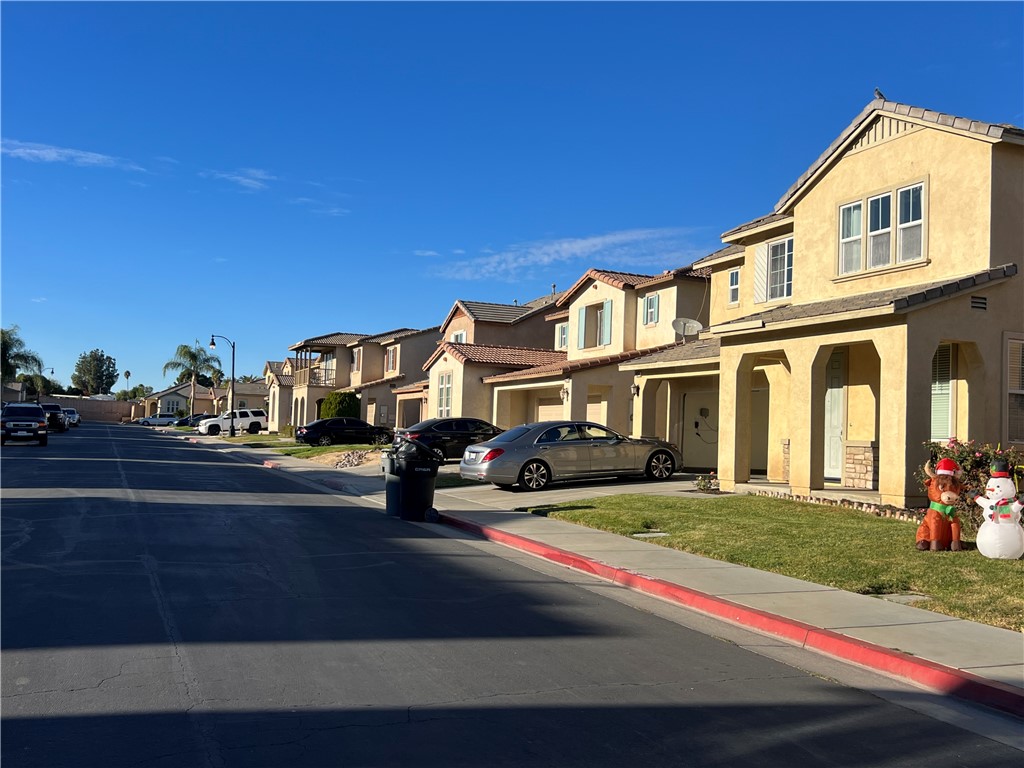 Detail Gallery Image 23 of 24 For 16514 Badalona St, Lake Elsinore,  CA 92530 - 3 Beds | 2/1 Baths