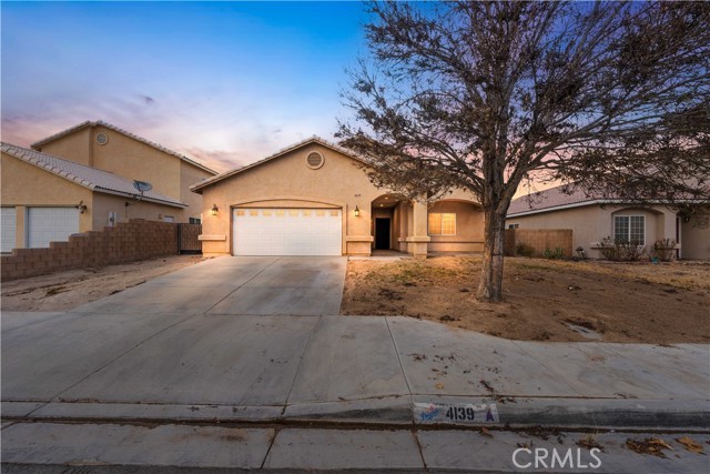 Detail Gallery Image 1 of 33 For 4139 W Avenue J6, Lancaster,  CA 93536 - 4 Beds | 2 Baths