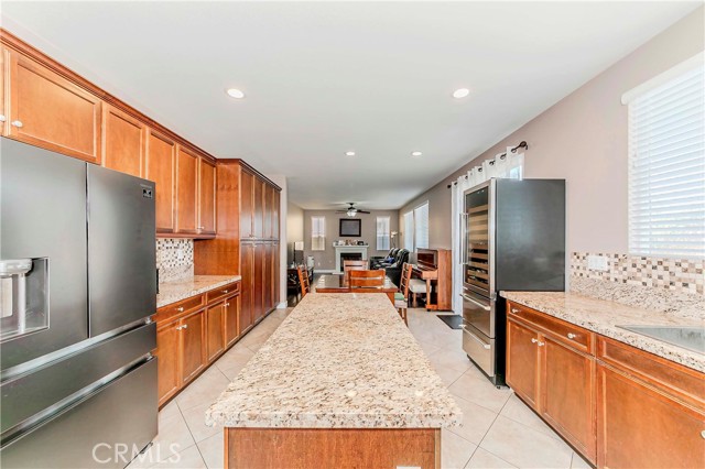 17 Citrus Glen, Buena Park CA: https://media.crmls.org/medias/8989b1f7-a4e1-4d86-8f45-1b94db9eca68.jpg