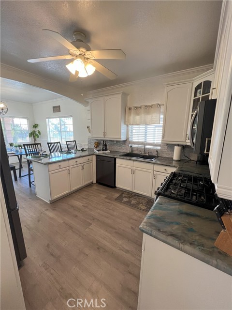 Image 3 of 16 For 657 1st Street