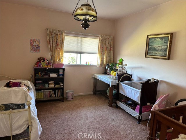 Detail Gallery Image 13 of 22 For 425 425 N Canyon, Monrovia,  CA 91016 - 6 Beds | 3/1 Baths