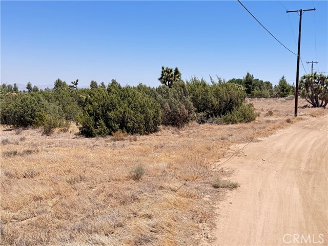 0 Sunnyslope Road, Phelan CA: https://media.crmls.org/medias/898baf9c-f72c-469d-9916-df387088ec7e.jpg