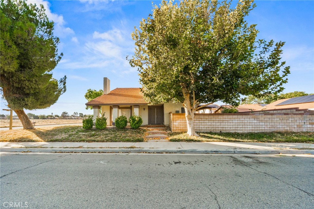 MLS #OC25218546 image #6