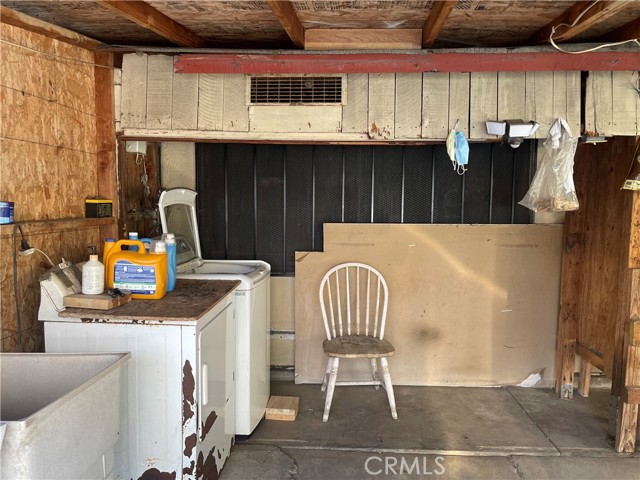 Detail Gallery Image 16 of 16 For 1724 E 10th St, Long Beach,  CA 90813 - 2 Beds | 1 Baths