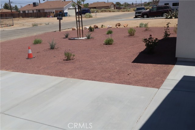 8600 Ironwood Avenue, California City CA: https://media.crmls.org/medias/898d8dca-90bf-4897-840e-bf2fdaee5252.jpg