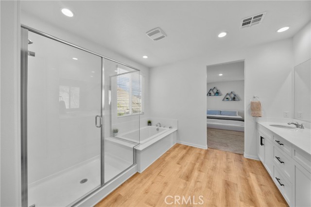11298 Finders Court, Corona CA: https://media.crmls.org/medias/898da143-e693-4a3e-b401-f9508b548c0e.jpg