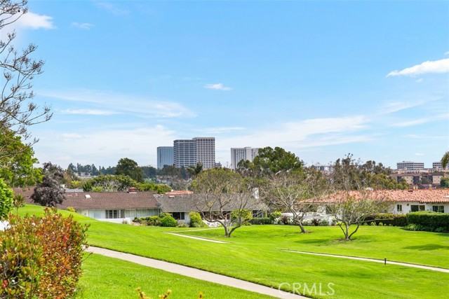 Detail Gallery Image 33 of 36 For 1967 Vista Del Oro, Newport Beach,  CA 92660 - 3 Beds | 2 Baths