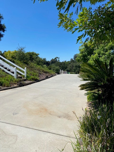 Detail Gallery Image 34 of 38 For 1335 Sunny Heights Rd, Fallbrook,  CA 92028 - 3 Beds | 3 Baths