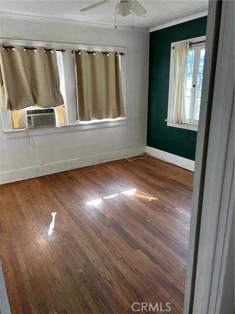 Detail Gallery Image 4 of 14 For 1184 N Kenmore, Los Angeles,  CA 90029 - 3 Beds | 1/1 Baths