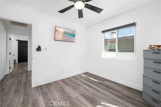 3246 N Marwick, Long Beach CA: https://media.crmls.org/medias/899015ca-d148-4ec0-b1f1-f6d126317f6f.jpg