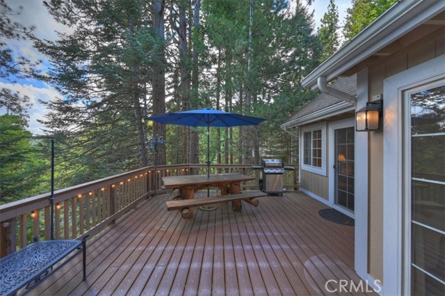 393 Brentwood, Lake Arrowhead, CA 92352