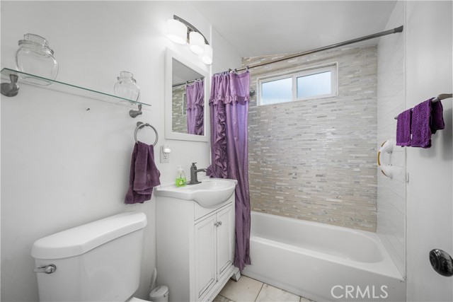 11916 168th Street, Artesia CA: https://media.crmls.org/medias/89912549-03c0-4243-86eb-1cae2bc1df83.jpg
