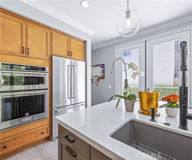 45 Coriander, Irvine CA: https://media.crmls.org/medias/89921010-f86c-4a73-99d6-d9c45864e481.jpg