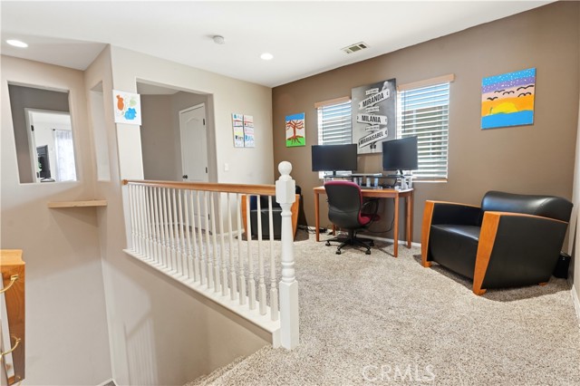 Detail Gallery Image 14 of 26 For 1923 Brockstone Dr, Perris,  CA 92571 - 4 Beds | 2/1 Baths