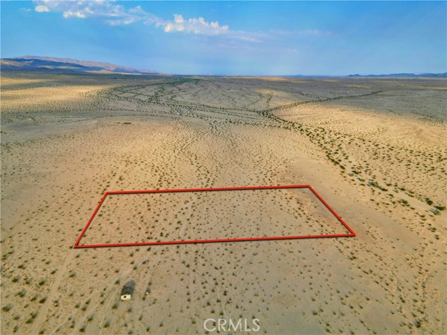Detail Gallery Image 2 of 15 For 2 Sullivan Rd, Twentynine Palms,  CA 92277 - – Beds | – Baths
