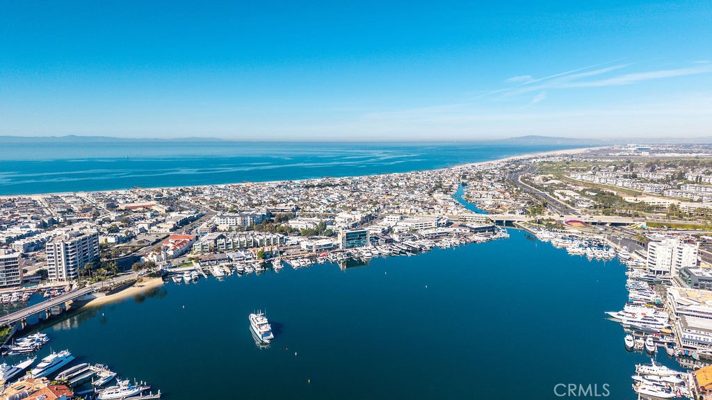 101 SCHOLZ PLAZA PH 16