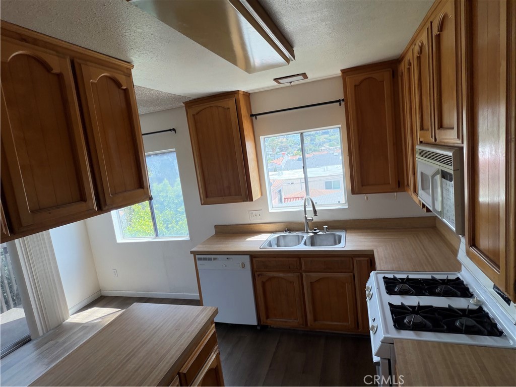 4363 Temecula Street - photo 14