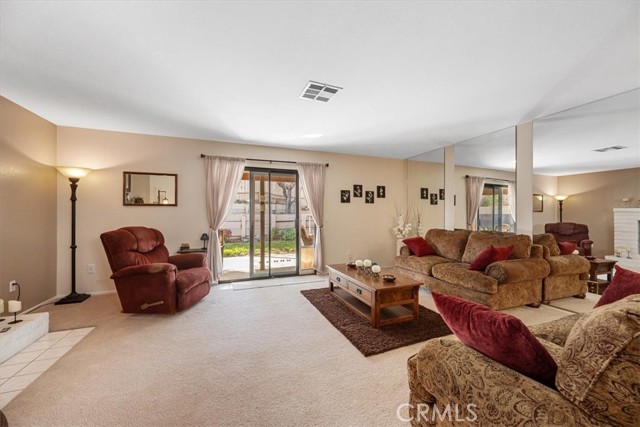 Detail Gallery Image 6 of 37 For 834 Nicklaus, Paso Robles,  CA 93446 - 3 Beds | 2 Baths