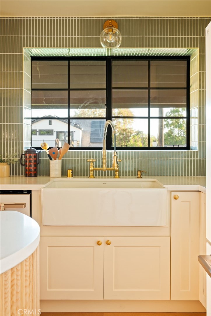 8993Fdf7 C298 4690 8De0 7Ee20806184A 1578 Morada Place, Altadena, Ca 91001 &Lt;Span Style='BackgroundColor:transparent;Padding:0Px;'&Gt; &Lt;Small&Gt; &Lt;I&Gt; &Lt;/I&Gt; &Lt;/Small&Gt;&Lt;/Span&Gt;