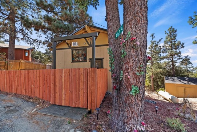 Detail Gallery Image 5 of 50 For 26745 Hopkins Rd, Idyllwild,  CA 92549 - 2 Beds | 1/1 Baths