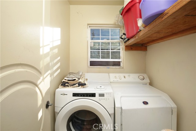 Detail Gallery Image 25 of 32 For 12152 Marbel, Downey,  CA 90242 - 4 Beds | 4 Baths