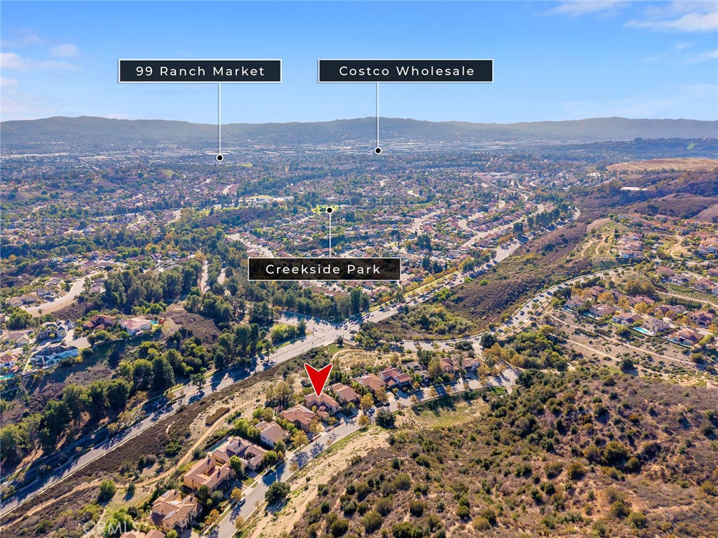 https://media.crmls.org/medias/89961ddc-3883-4d8f-8fea-67ecee99752a.jpg?preset=X-Large