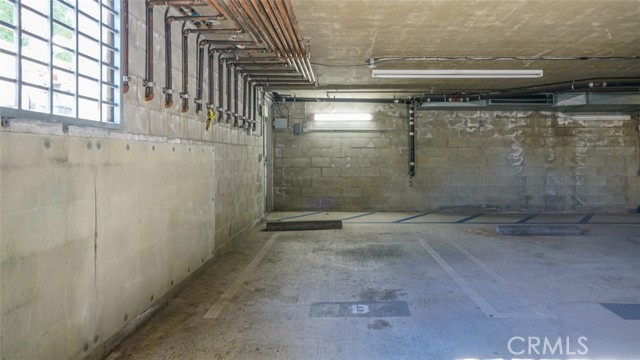 Detail Gallery Image 48 of 55 For 4705 Whitsett #106,  Studio City,  CA 91604 - 2 Beds | 2 Baths