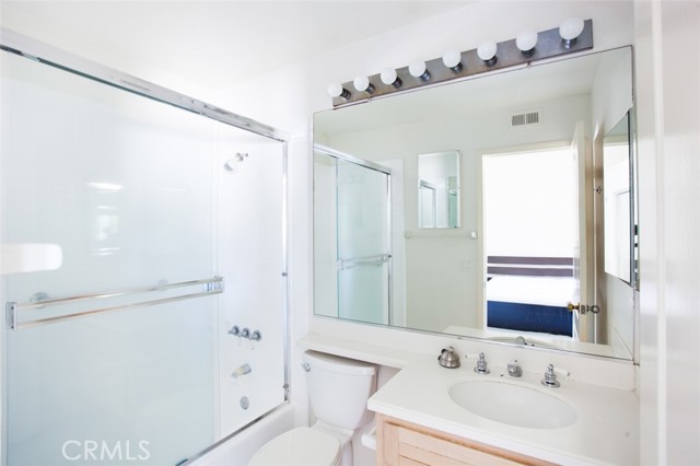 72 Vassar Aisle, Irvine CA: https://media.crmls.org/medias/8996f95e-df4d-4931-9612-460172a72820.jpg