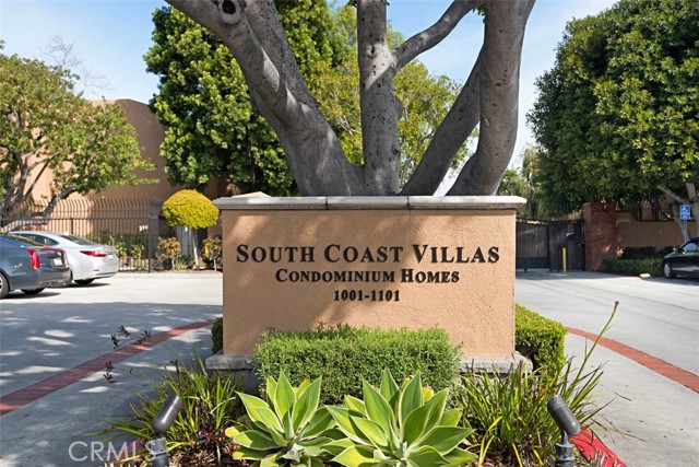1001 W Macarthur Boulevard, Santa Ana CA: https://media.crmls.org/medias/89976da3-52cc-4150-9e27-fa619836f5c7.jpg