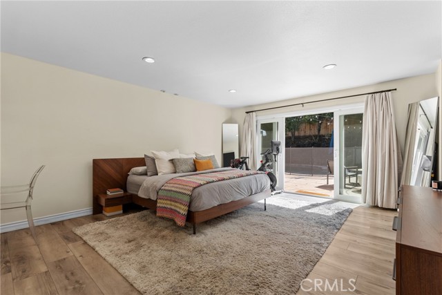 Detail Gallery Image 17 of 36 For 22736 Margarita Dr, Woodland Hills,  CA 91364 - 4 Beds | 2 Baths