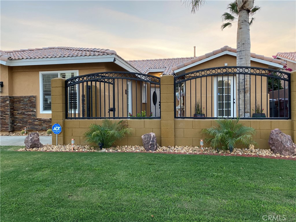 30609 Pinnacle Drive