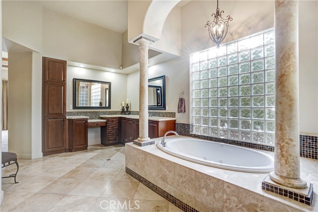 Detail Gallery Image 29 of 71 For 4 Cielo Vista Ct, Rancho Mirage,  CA 92270 - 4 Beds | 3/1 Baths