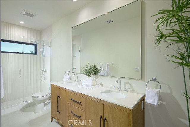 Detail Gallery Image 27 of 31 For 1312 Dover Drive, Newport Beach,  CA 92660 - 4 Beds | 4 Baths